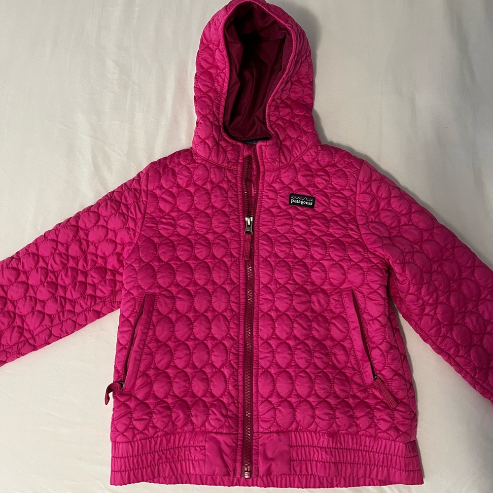 Kids Patagonia Nano Puff Jacket! Great condition!